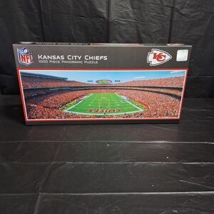 Kansas City Chiefs 1000 Piece Puzzle